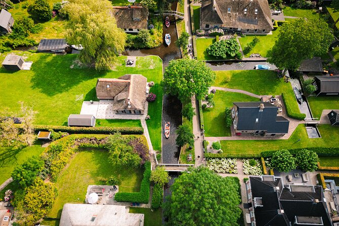 Giethoorn and Afsluitdijk Day Trip from Amsterdam with Boat Trip - Who This Day Trip Fits Best