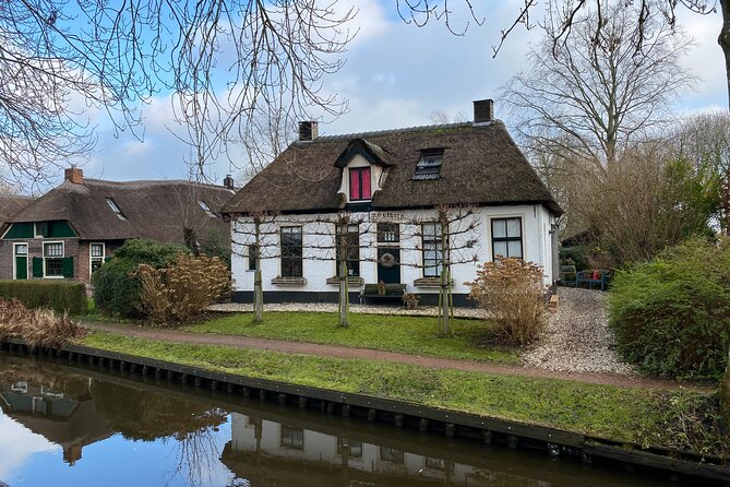 Giethoorn and Zaanse Schans Day Tour Small Group Incl. Boat Ride - How I’d use your free time around the windmills