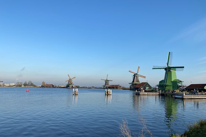 Giethoorn and Zaanse Schans Day Tour Small Group Incl. Boat Ride - What the guides really add to the day