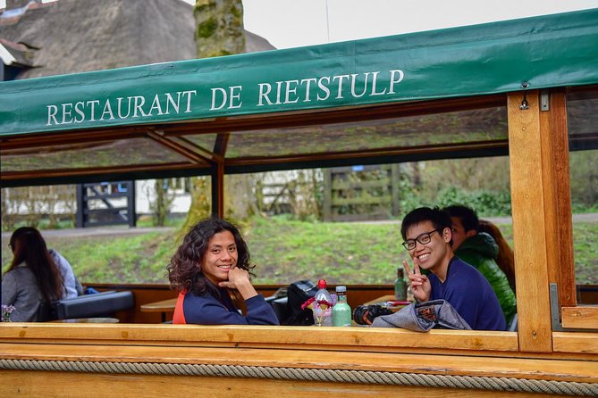 Giethoorn Guided DayTrip from Amsterdam - The Guide’s Job: Making the Journey Feel Less Like Travel