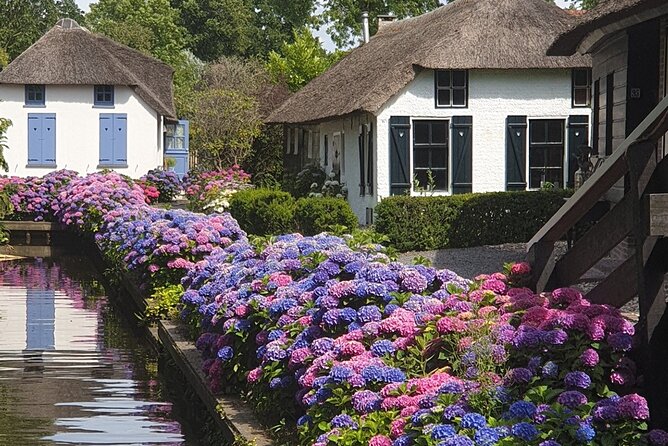 Giethoorn, Zaandam & Zaanse Schans Day Tour w/ Small Boat Ride - Diamonds, Small-Scale Craft, and a Quick Reality Check