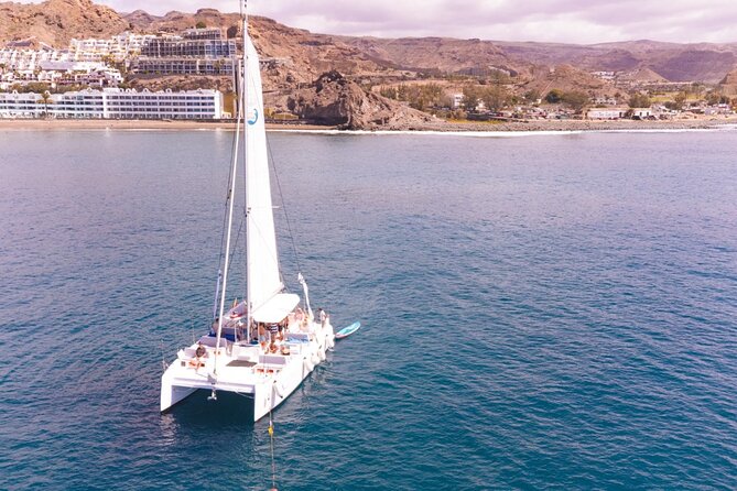 Gran Canaria Virgin Beaches Boat Tour with Food - The Crew and Comfort: Clean Boat, Friendly Service, Smooth Ride