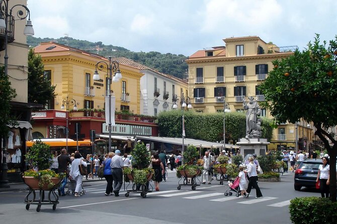 Group Tour to Sorrento, Positano, Amalfi with Optional Boat Ride - Stop 2: Positano’s Staircase Town and Santa Maria Assunta