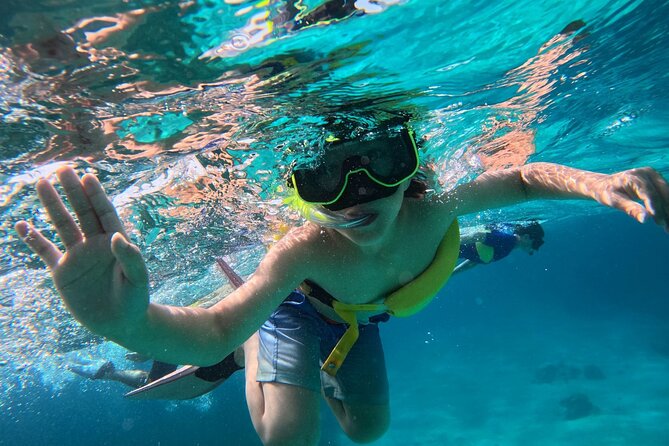 Half Day Private Boat Tour in Caicos Island - What You Really Get: A Private 4-Hour Plan Around Providenciales
