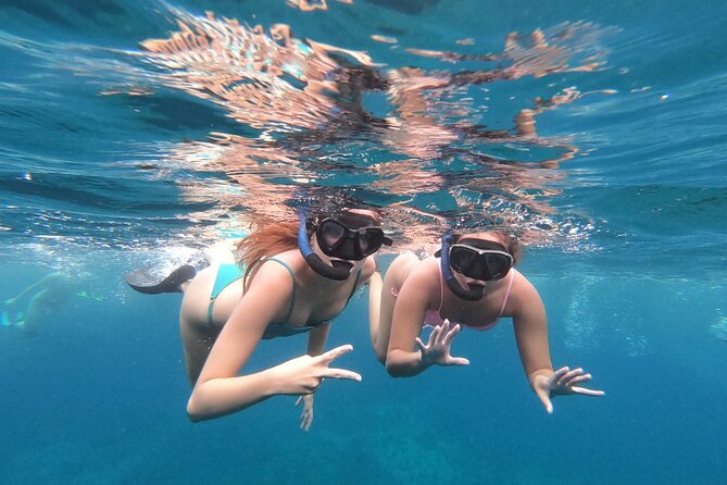 Half Day Private Boat Tour - Malta Blue Lagoon Comino and Gozo - L-Ghar ta’ Bla Saqaf and Santa Maria Caves: the cave stops people remember