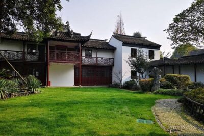 Half-Day Private Zhujiajiao Water Town Tour with Boat Ride from Shanghai - The canal boat ride: where the tour turns from walking to feeling