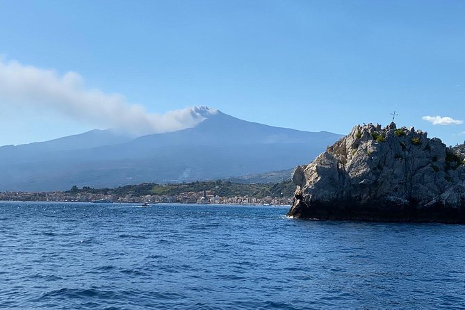 Half day with lunch in luxury private tour - Luxury Boat Time From Giardini Naxos