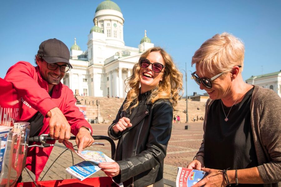 Helsinki: Hop-On Hop-Off Bus and Sightseeing Boat Tour - CityTour Hop-On Hop-Off bus: how stop-by-stop freedom really feels