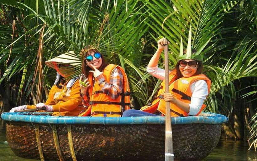 Hoi An: Basket Boat Ride in the BẢY MẪU Coconut Forest - Why the BẢY MẪU Coconut Forest Basket Boat Ride Feels More Local