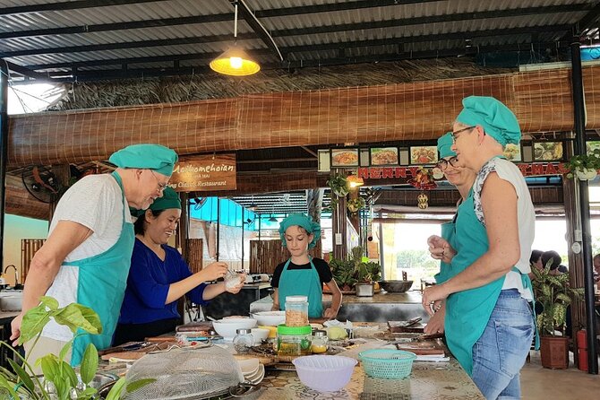 Hoi An Cooking Class With Market Tour and Bamboo Basket Boat Ride - Market tour in Hoi An: shopping with a list, learning with Hung