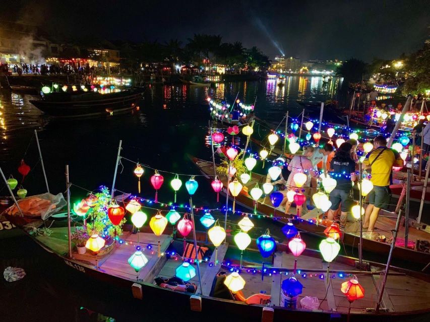 Hoi An: Evening Food Tour with 7 Tastings and Boat Trip - Stop-by-stop pacing: how the tour flows without feeling chaotic