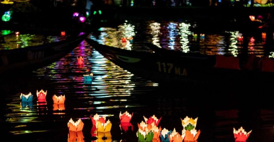Hoi An : Hoai River Boat Trip by Night and Floating Lantern - Who should book this lantern boat trip (and who should skip it)