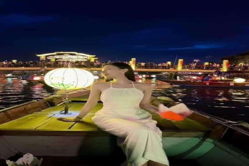 Hoi An : Lantern Boat Trip & Release Lantern - From An Hoi Bridge to the Night Pier: The Route and What You’ll See