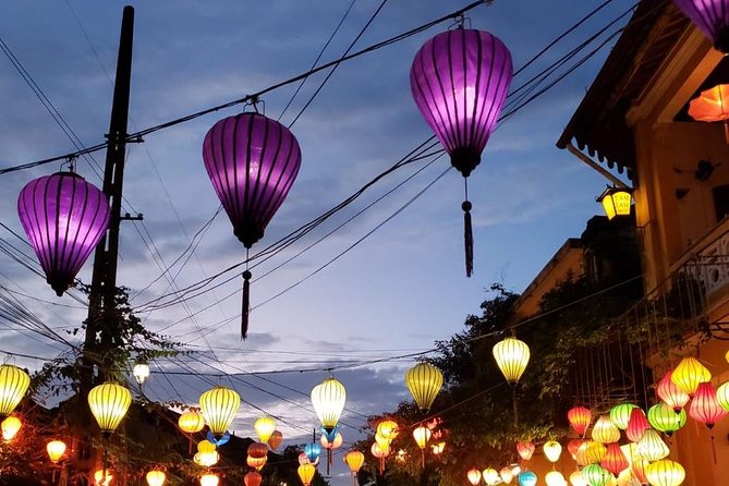 Hoi An Night Market with Hoi an walking Tour , Colourful Lanterns, Boat Ride - Stop 2: Hoai River sampan ride and colourful lanterns