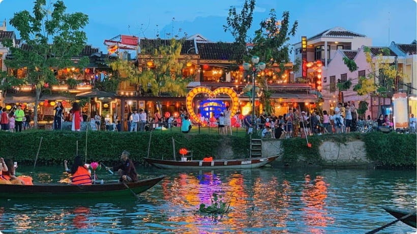 Hoi An: River Lantern Boat Experience with Free 5G eSIM - The 20-minute Hoai River ride: what the lantern release actually feels like