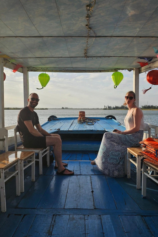 HoiAn: My Son Sanctuary w. Champa food Lunch 5:30/8:00/14:00 - The Cham performance: why it’s worth planning around timing