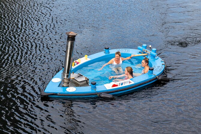 Hot Tub Boat Tour in London - London's most unique tour - Hot Tub Comfort and Wet-Gear Practicalities