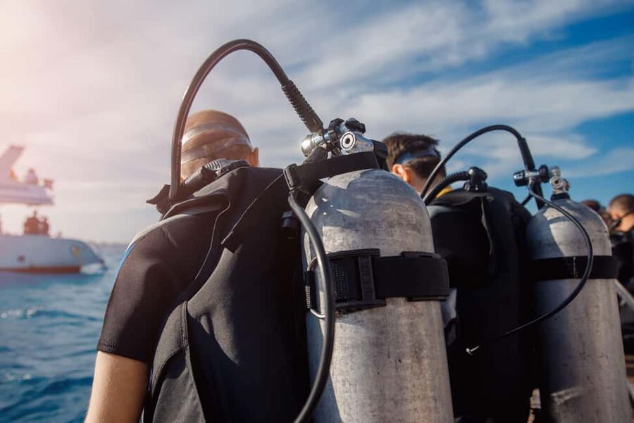 Hurghada: Beginners Scuba Diving Full-Day Boat Trip & Lunch - Hurghada Pickup to the Red Sea: The Day Starts Easy