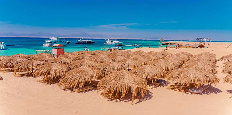 Hurghada: Hula Hula Island Boat Trip with Snorkeling & Lunch - Snorkeling on this route: how to make the water time count