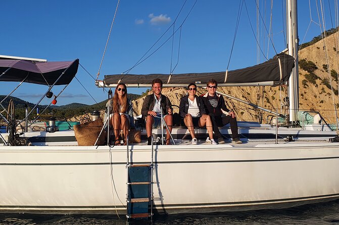 Ibiza Boat Trip to Formentera | Full-Day Experience - Onboard Vibes: Snorkel Gear, SUP, Drinks, and the Service Factor