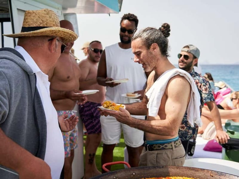 Ibiza: Formentera Full-Day Boat Tour with Lunch & Snorkeling - Open Bar and Music: The Comfort Details That Make It Worth It
