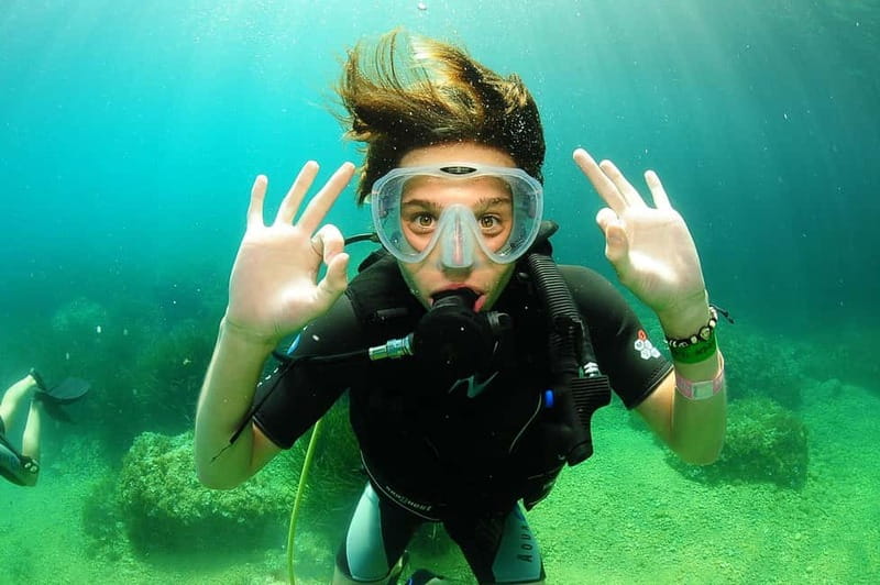 Ibiza: PADI Discover Scuba Diving & Snorkeling Boat Trip - Instructor vibe: patience, calm coaching, and the names to watch for