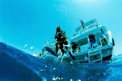 Intro Scuba Diving Beginners Full Day Boat Trip 2 Stops Diving & Lunch– Hurghada - Boats, Timing, and the Real Meaning of Hotel Pickup