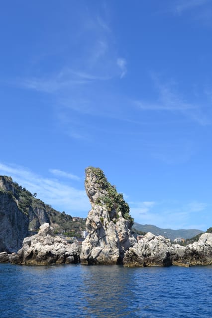 Isola Bella-Blue Grotto: Boat Tour, Snorkeling & Aperitif - Dolphin watching: the thrill, without false promises