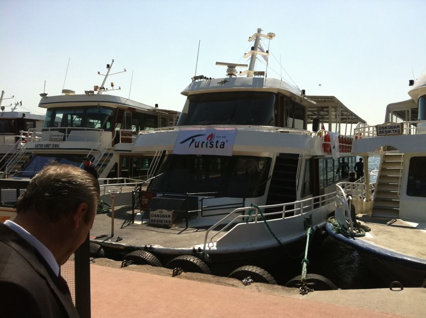 Istanbul: Bosphorus Sightseeing Boat Tour with Guide - Price and value: is $16 a smart deal for the Bosphorus?