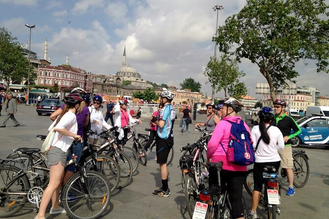 Istanbul Eurasia Bike & Boat Tour - The Asian Side: Üsküdar Pier and the Bike Lane Break