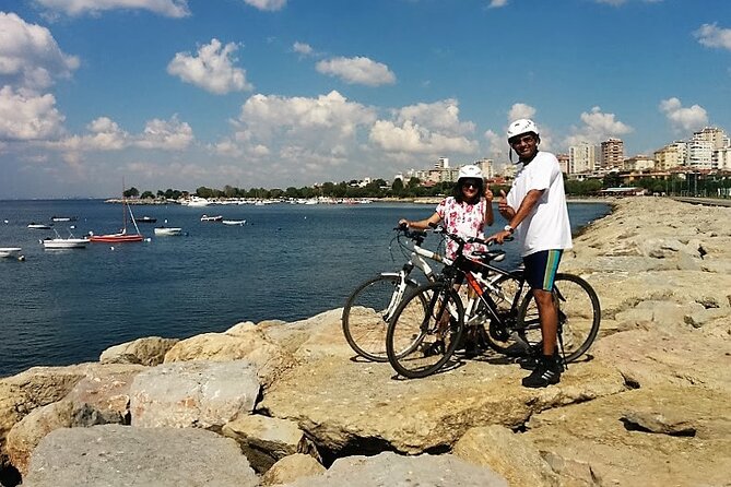 Istanbul Eurasia Bike & Boat Tour - Salacak and the Maiden’s Tower View Break