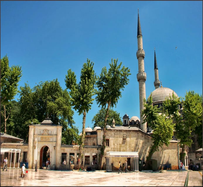 Istanbul: Full-Day 2-Sides City Tour with Lunch & Boat Tour - Pierre Loti Hill over the Golden Horn