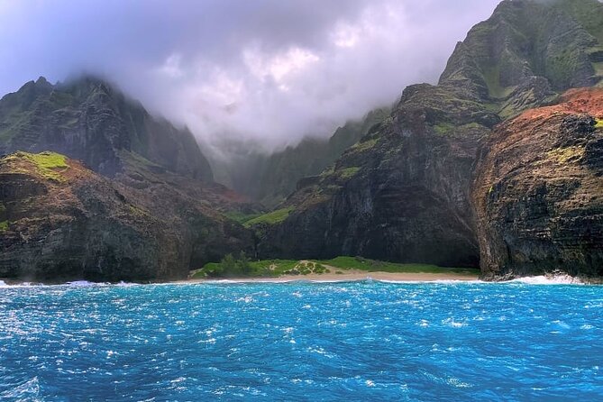 Kauai: NaPali Boat Tour on the Amelia K - Price and value: what $214.35 is buying you
