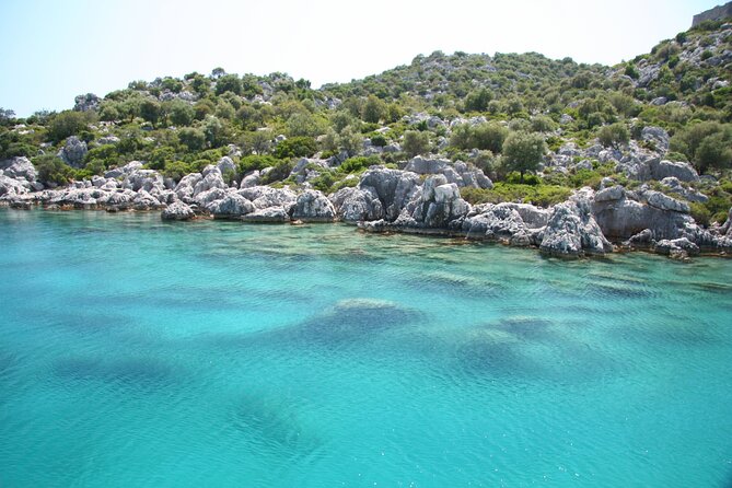 Kekova Private Full-Day Boat Trip - Kekova Island and the Burç bay fruit break