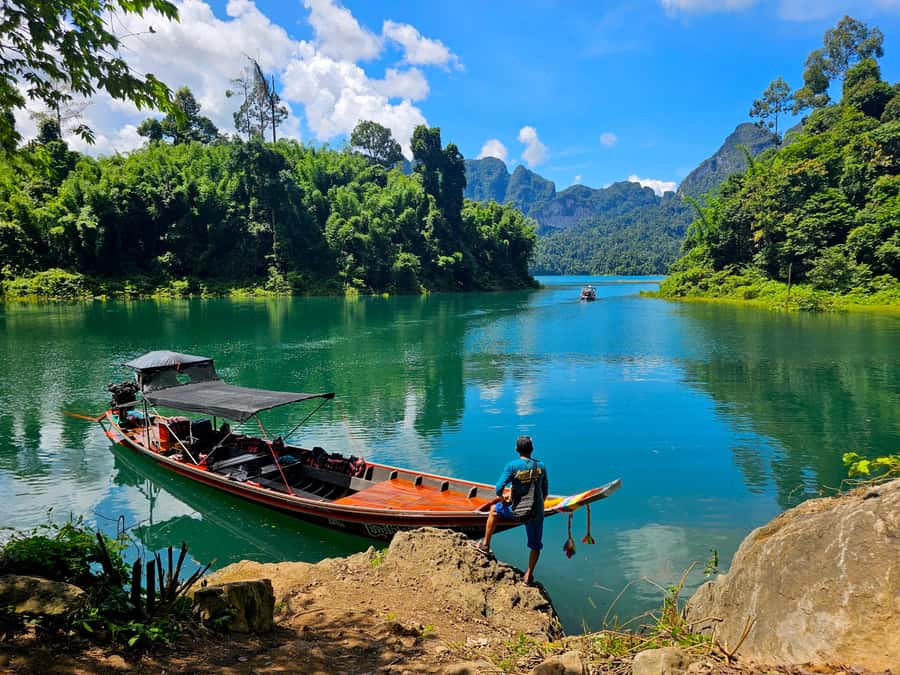 Khao Sok: Private Longtail Boat Tour at Cheow Lan Lake - Pra Kie Phet Diamond Cave: coral rocks, bats, and what to do if you’d rather skip
