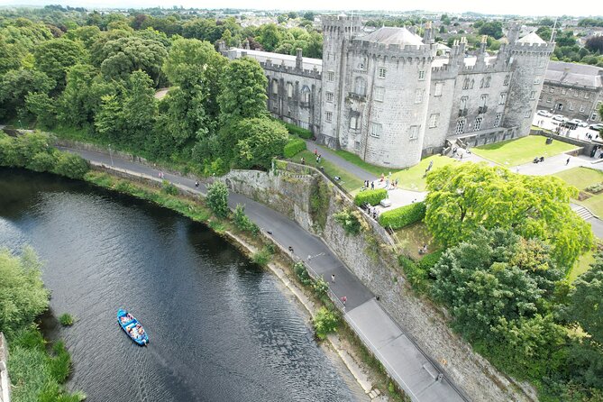 Kilkenny Boat Trip - Getting On at Canal Square: The Most Stress-Free Part