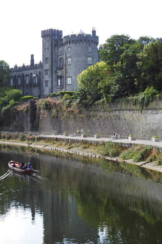 Kilkenny: Guided City Boat Tour with Kilkenny Castle Views - Key things to know before you board