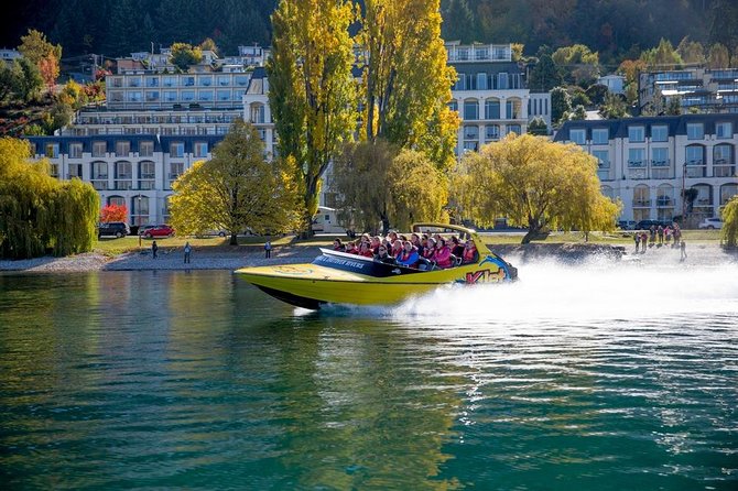 KJet Queenstown Jet Boat Ride on the Kawarau and Shotover Rivers - Wetness and cold: what to wear so the fun stays fun