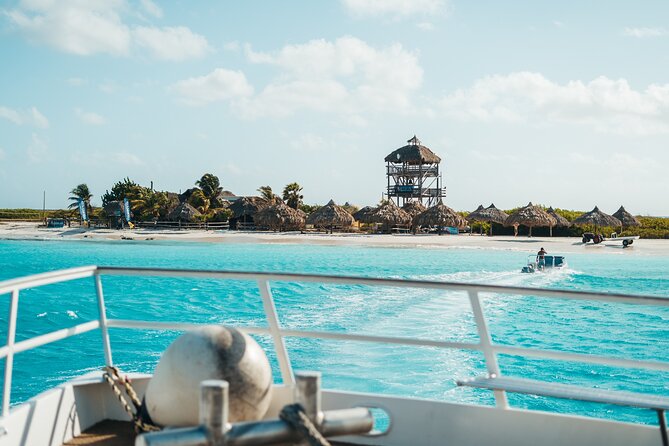 Klein Curaçao Full Day Boat Trip - Ride to Klein Curaçao: The Choppy Part (and How to Survive It)