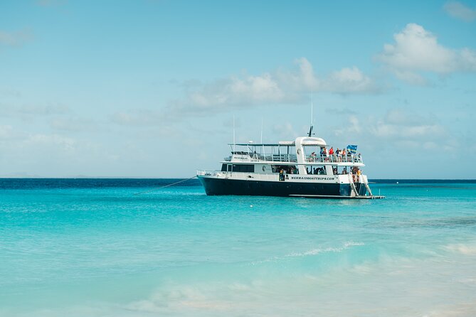 Klein Curaçao Full Day Boat Trip - Arrival at Klein Curaçao: Your Six-Hour Block of Beach Time