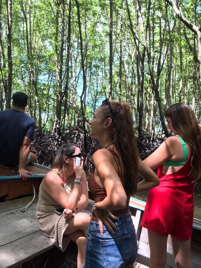 Ko Lanta: Half Day Tour Mangrove Boat Trip With Lunch - Ko Lanta mangroves by longtail boat: what the ride feels like