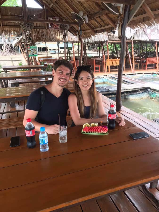 Ko Lanta: Half Day Tour Mangrove Boat Trip With Lunch - Lunch at a mangrove seafood restaurant: what to expect