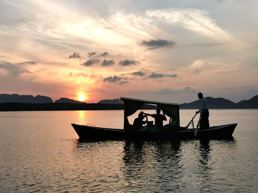 Ko Lanta: Sunrise Gondola Boat Ride with Breakfast - Cruising the Mangroves Before the Sun: What You’ll Actually Notice