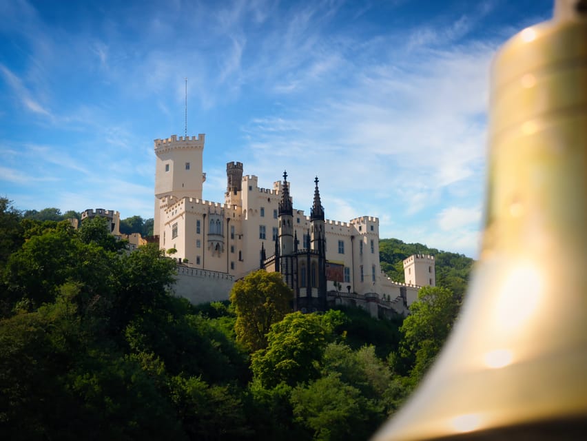 Koblenz: City & Sightseeing Boat tour on the Rhine - The Rhine’s must-see passes: Electoral Palace, Lahneck Castle, Stolzenfels Castle