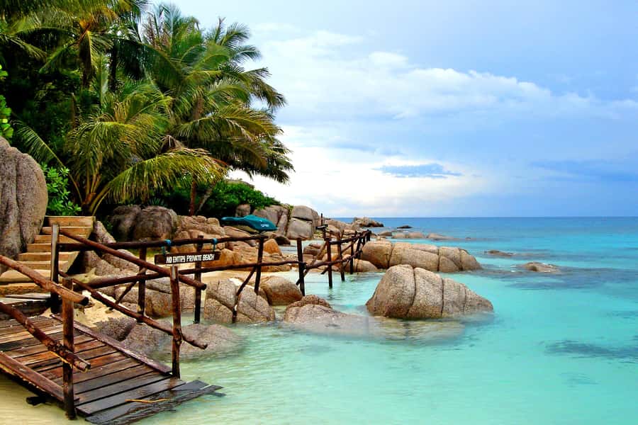 Koh Phangan: Koh Nangyuan & Koh Tao Boat Tour & Snorkeling - From Thong Sala Pier to Koh Tao: the day starts moving