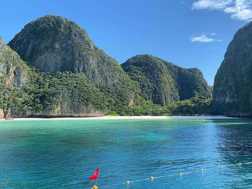 Koh Phi Phi: Maya Bay Private Longtail Boat Tour - Key highlights at a glance