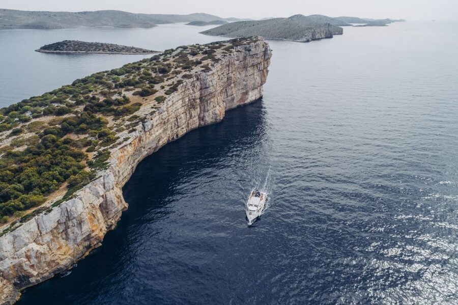 Kornati National Park and Telašćica Full-Day Boat Tour - The smooth cruise: Tribunj, Murter, and the approach to Kornati