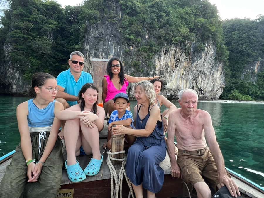 Krabi: Hong Islands Private Longtail Boat Tour - Private longtail freedom: what customization really buys you