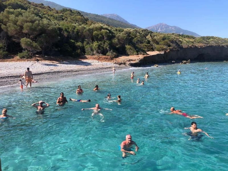 Kusadasi: Aegean Sea Boat Tour with Lunch - The boat vibe: Sunbeds, shade, and that gulet layout