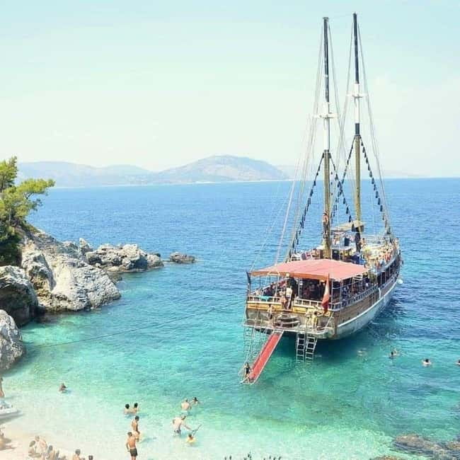 Kusadasi: Aegean Sea Boat Tour with Lunch - Lunch on board: What’s included, and what’s not